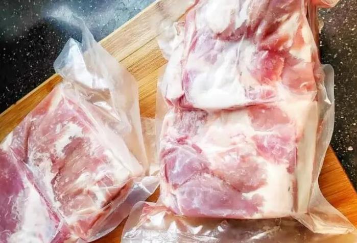 快速冷冻，还原肉质！企业如何选择猪肉速冻设备